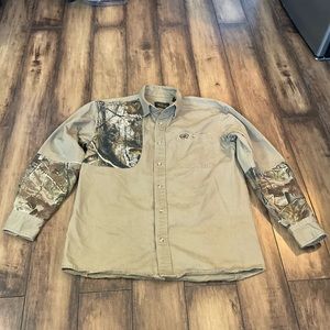 Redhead Button Down Camouflage Hunting Fishing Camping Shirt Medium Tan Cotton